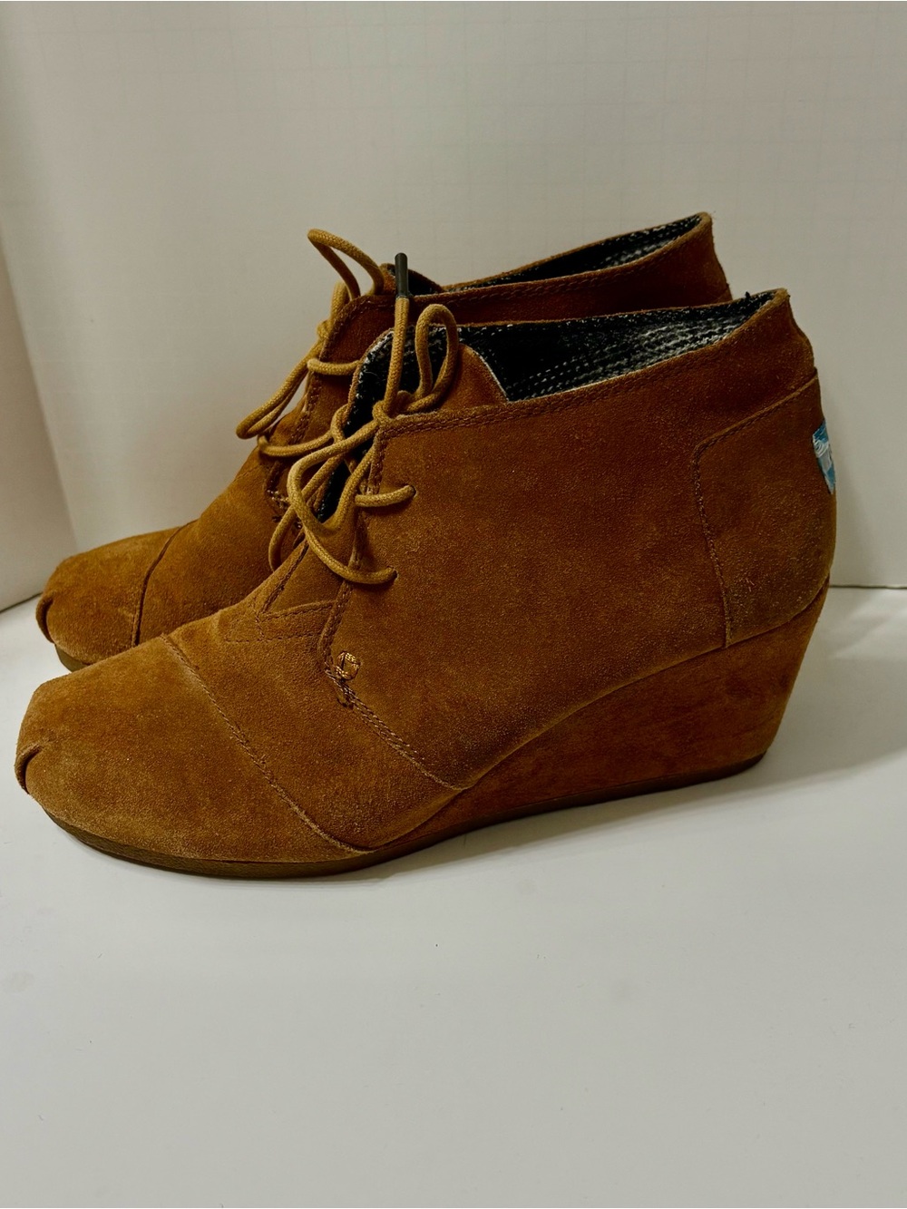 Women’s Toms Suede-like Wedge Lace-Up Ankle Boot - Brown